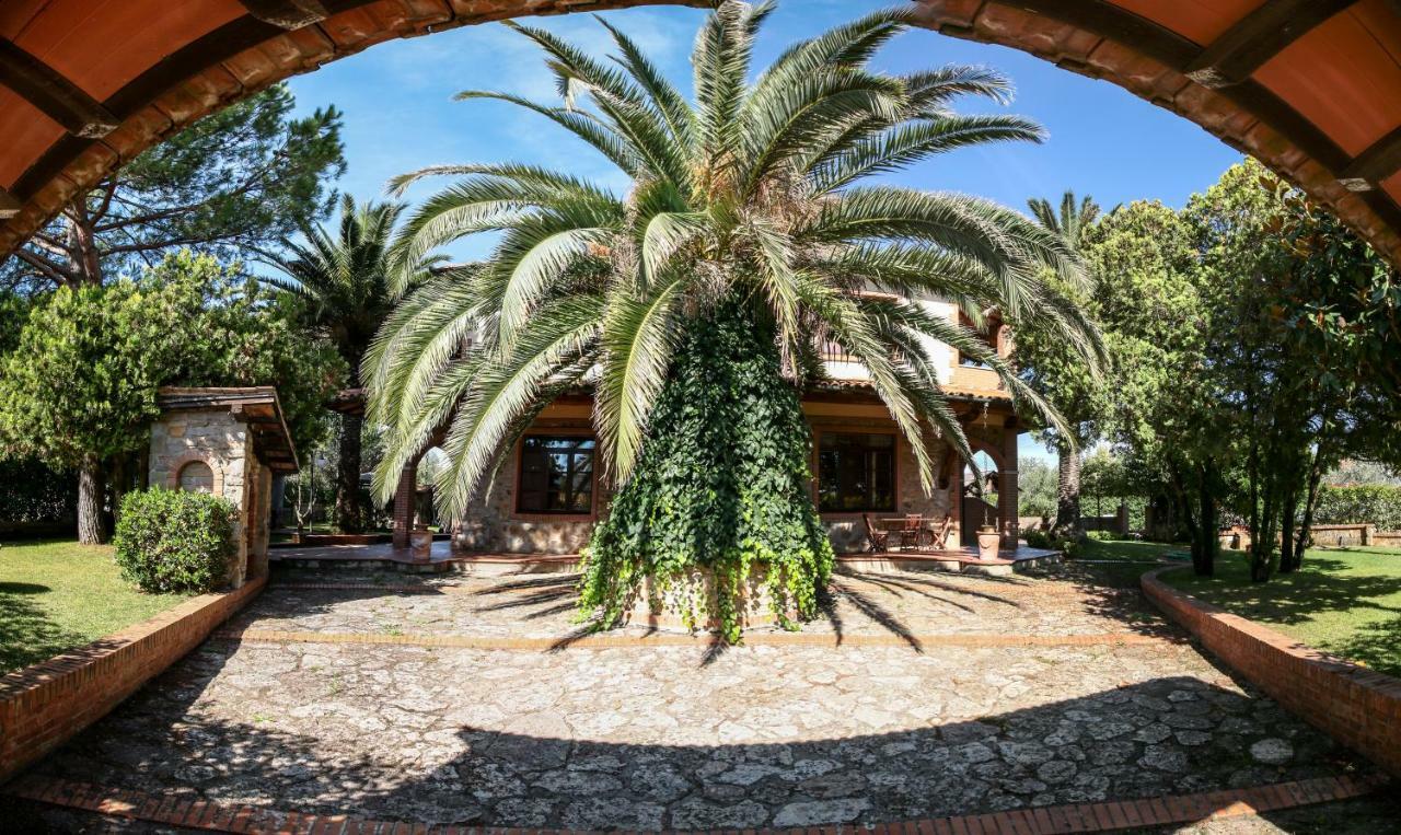 Agriturismo Villa Isa フォッローニカ エクステリア 写真